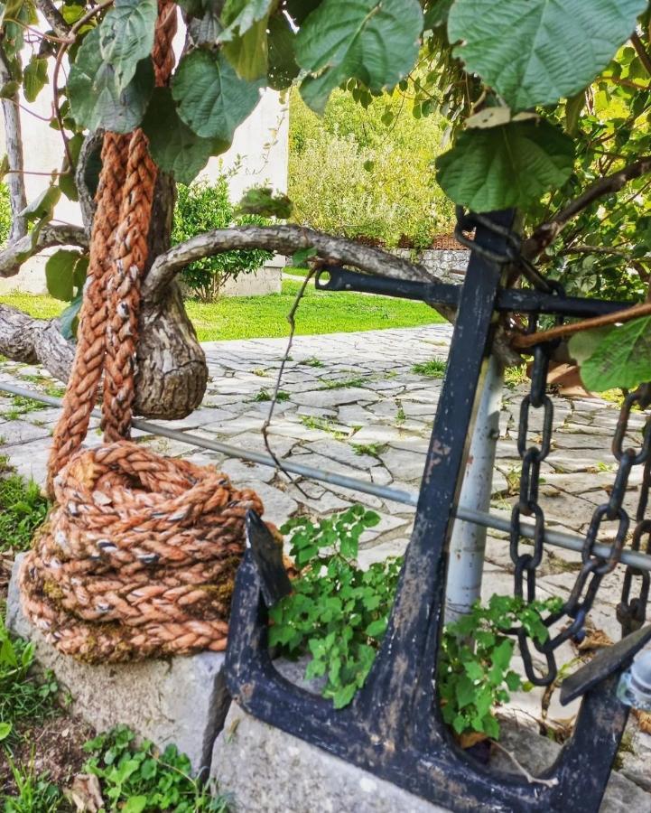Вилла Sailor'S Rustic House Вирпазар Экстерьер фото